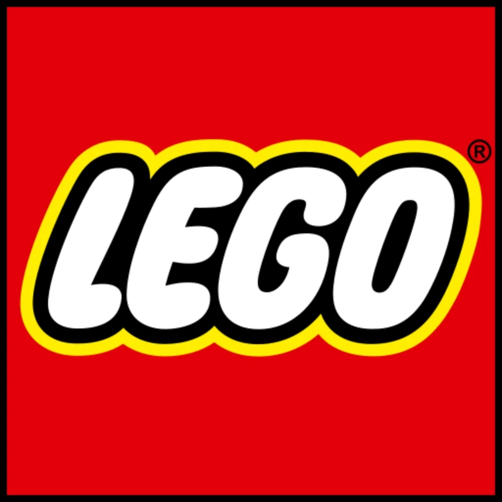 Lego | Gildan. Women's Logoed T-shirt. Size Small. - Picture 8 of 8